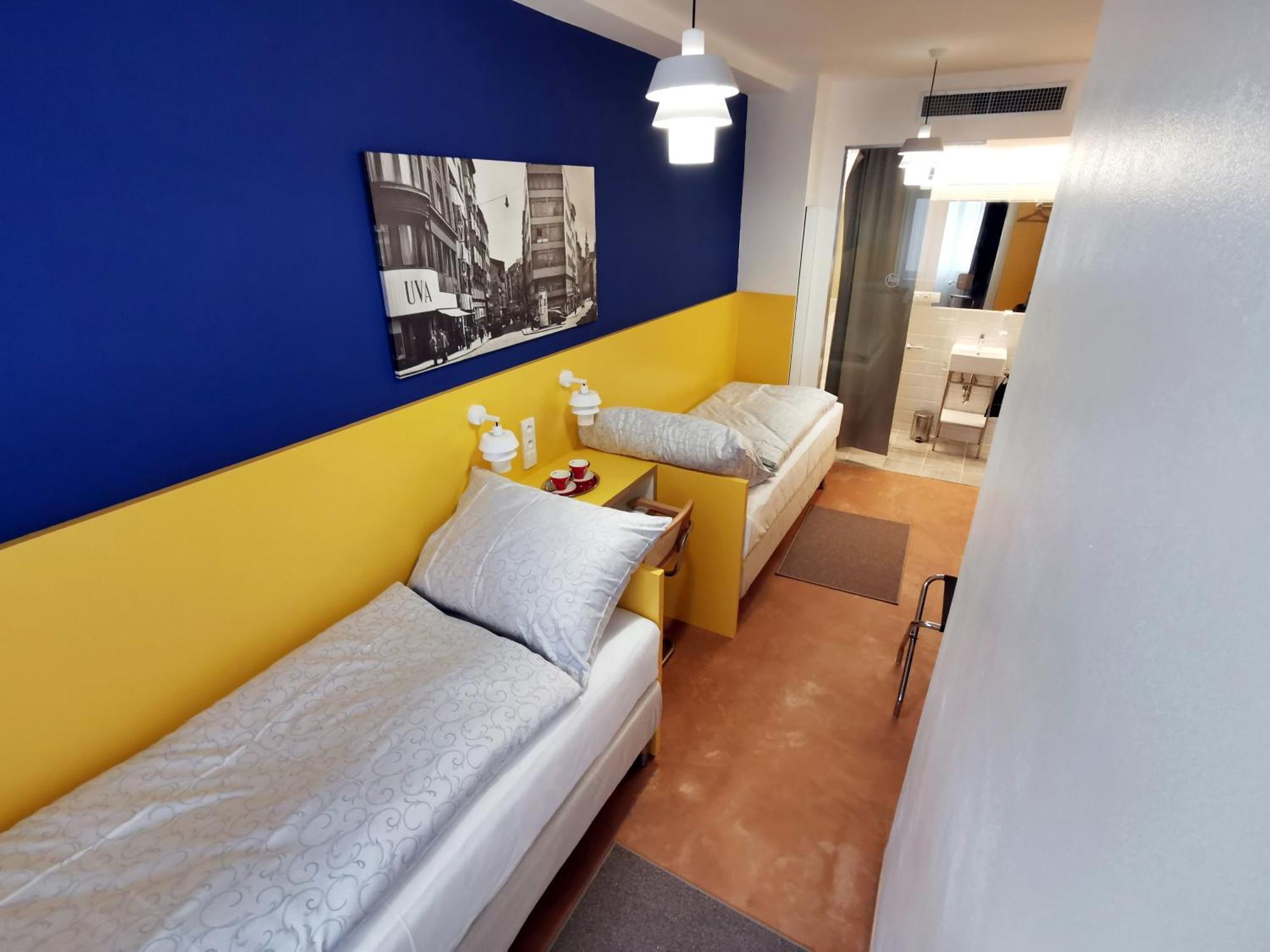 Hotel Avion - National Cultural Monument - Iconic Org 4*
